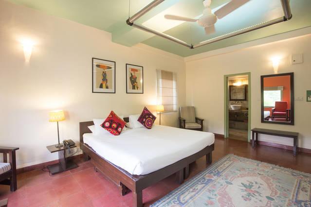 G 49 Bed & Breakfast Új-Delhi Kültér fotó